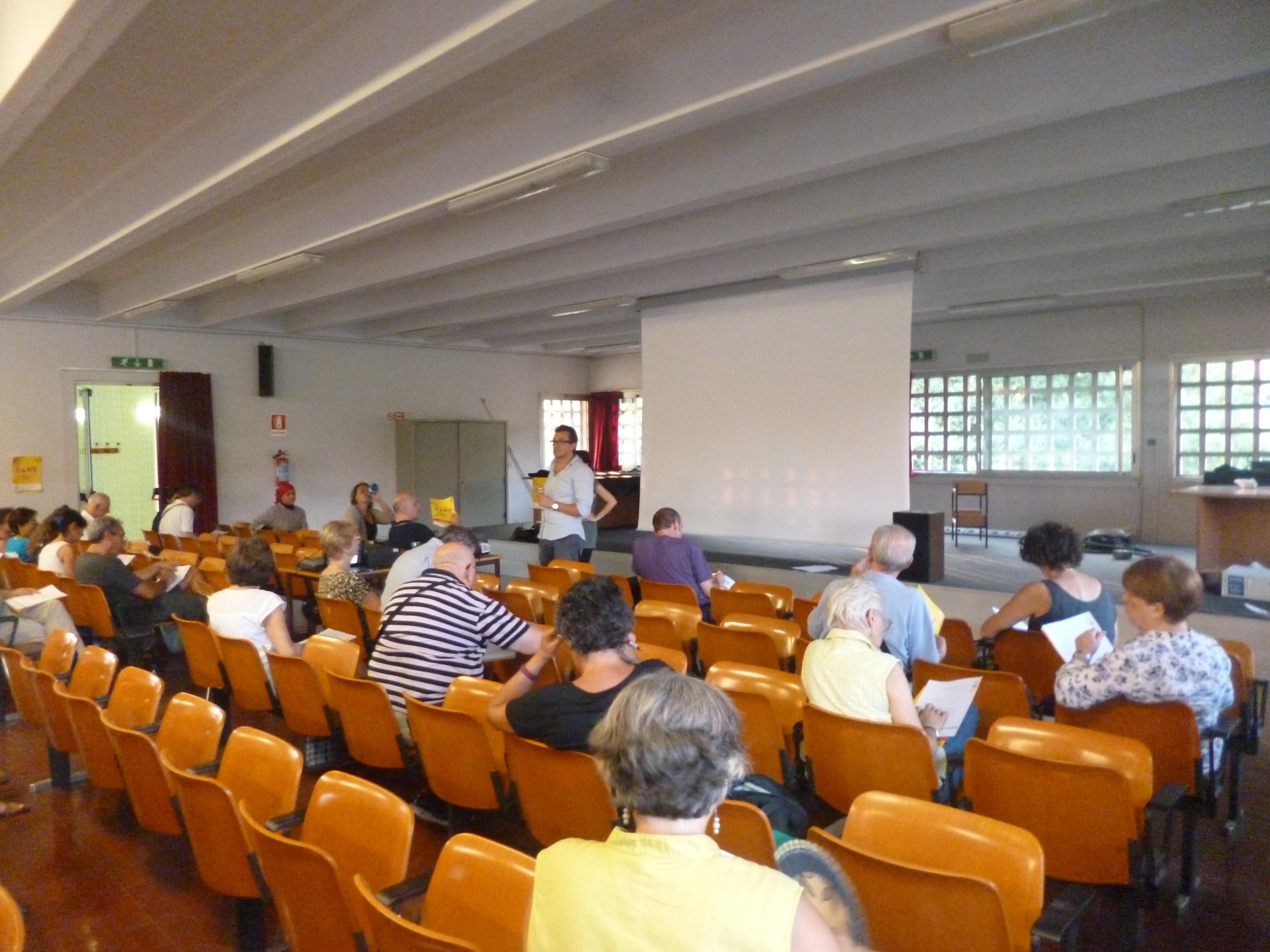 il pubblico dell'incontro sul bilancio partecipativo